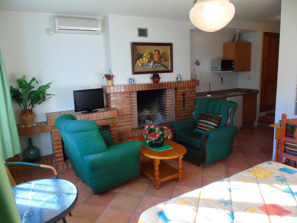 Apartamentos Turisticos Cumbres Verdes Ла Субия Стая снимка